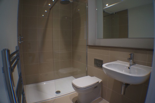 En-Suite Bathroom