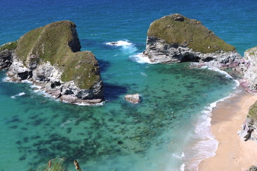 The walk to Watergate Bay